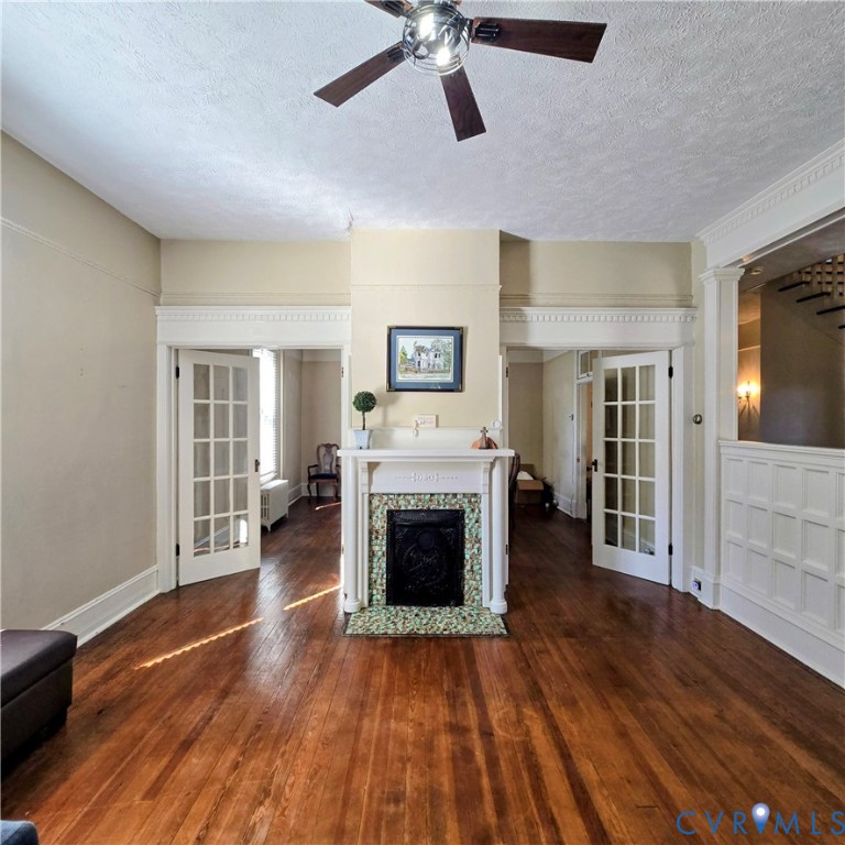 400 W Carolina Avenue, Crewe, VA 23930