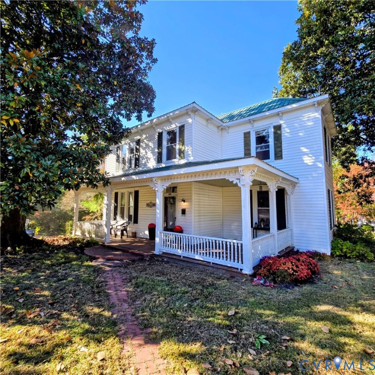 400 W Carolina Avenue, Crewe, VA 23930