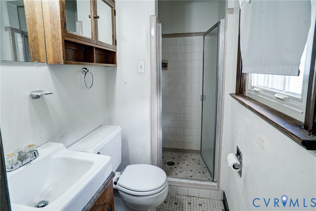 10012 River Road, South Chesterfield, VA 23803
