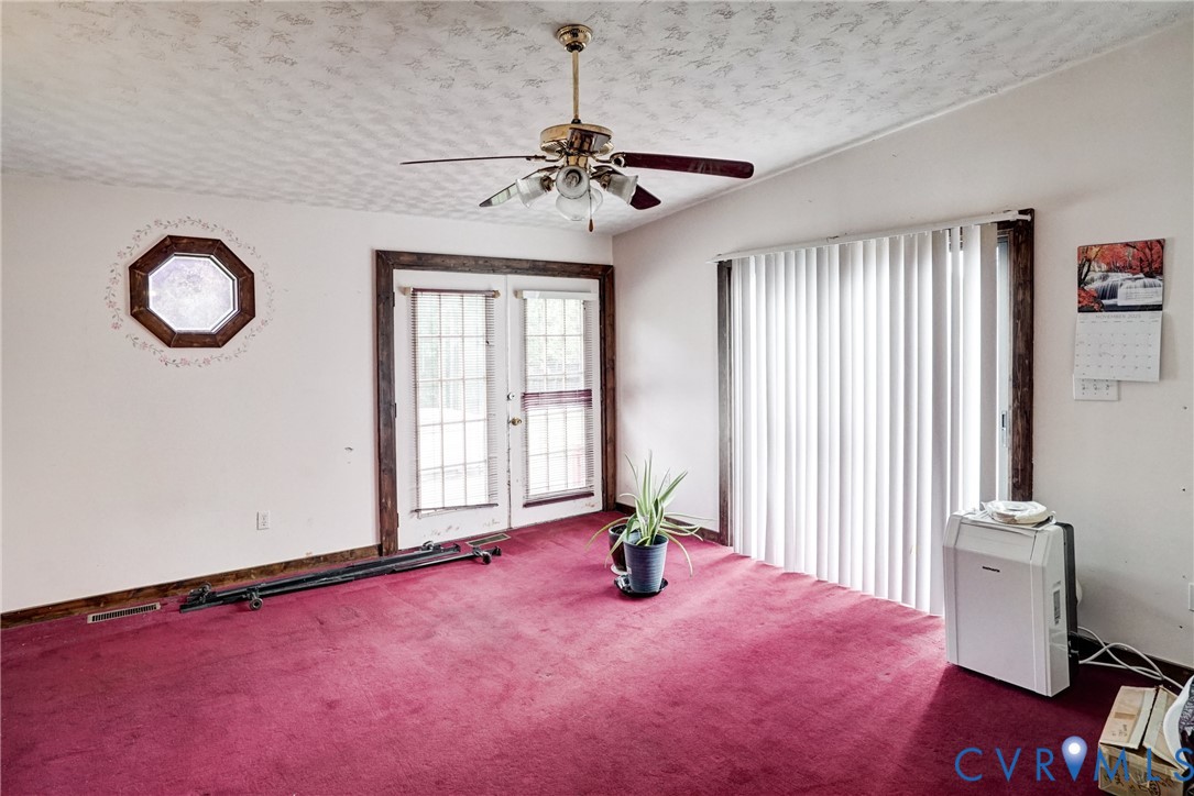 10012 River Road, South Chesterfield, VA 23803
