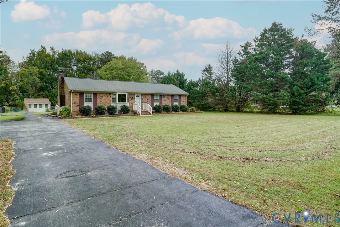 10012 River Road, South Chesterfield, VA 23803