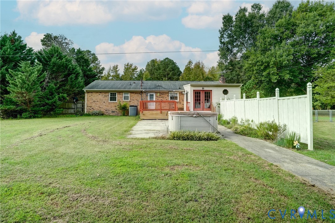 10012 River Road, South Chesterfield, VA 23803