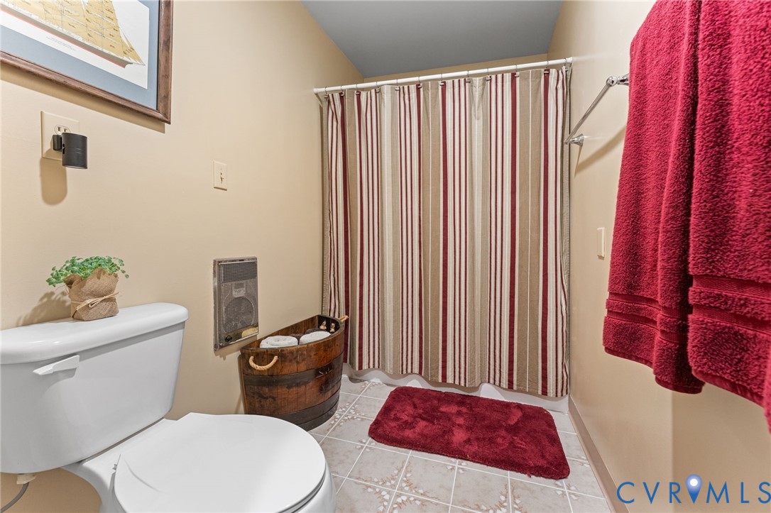 293 Gordon Road, Frank Gordon Estate, Kinsale, VA 22488