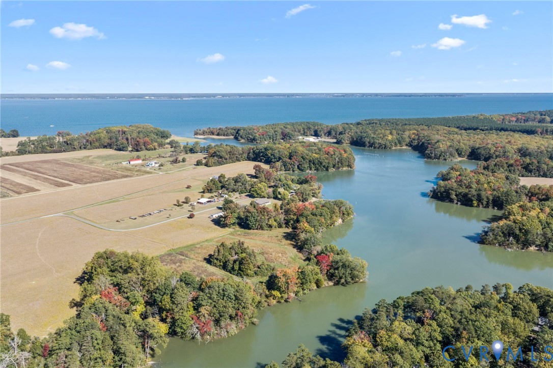 Picturesque Bonum on its way to the Potomac