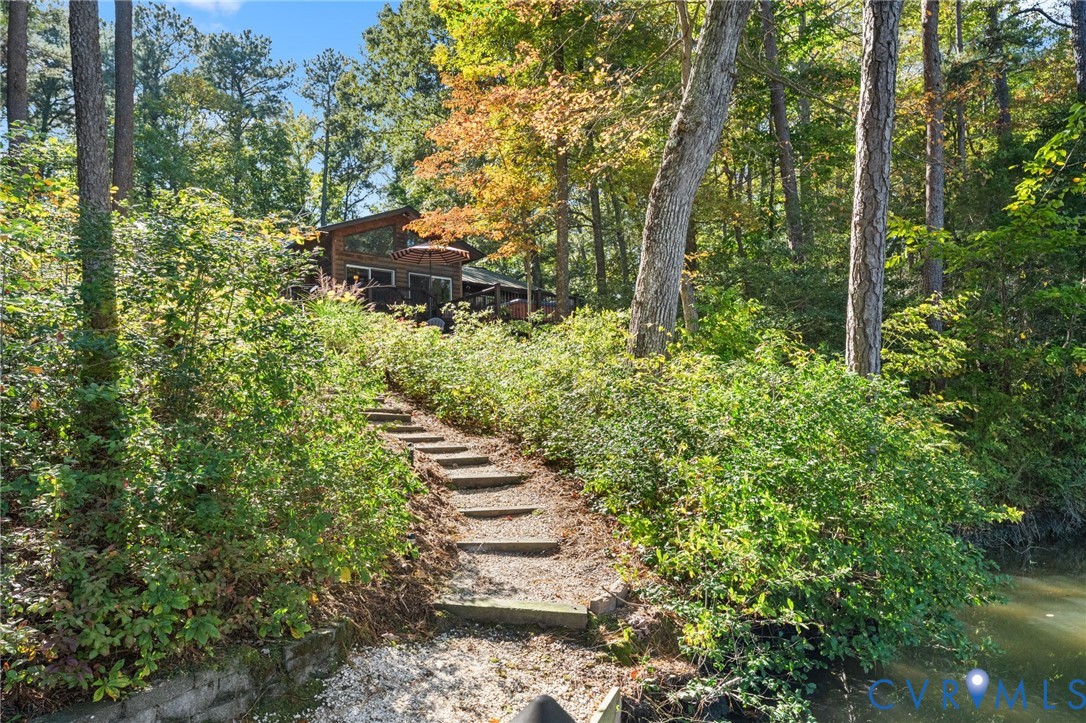 293 Gordon Road, Frank Gordon Estate, Kinsale, VA 22488