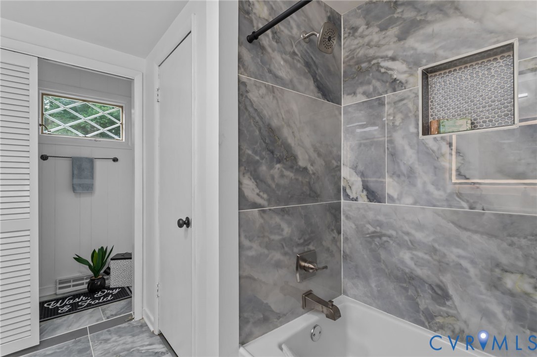 4560 E Williamsburg Road, Sandston, VA 23150