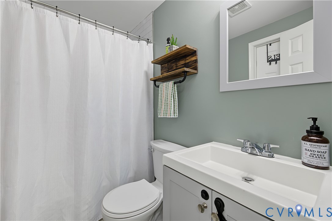 12224 Percival Street, Chester, VA 23831