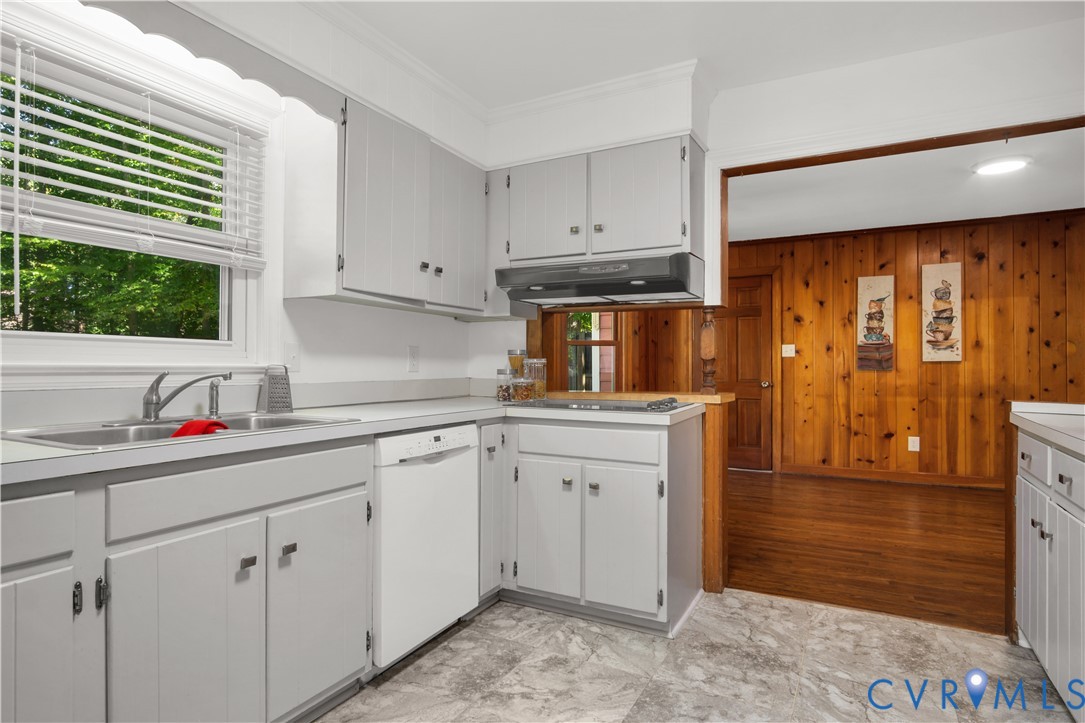 2 Coventry Road, White Oaks, Williamsburg, VA 23188