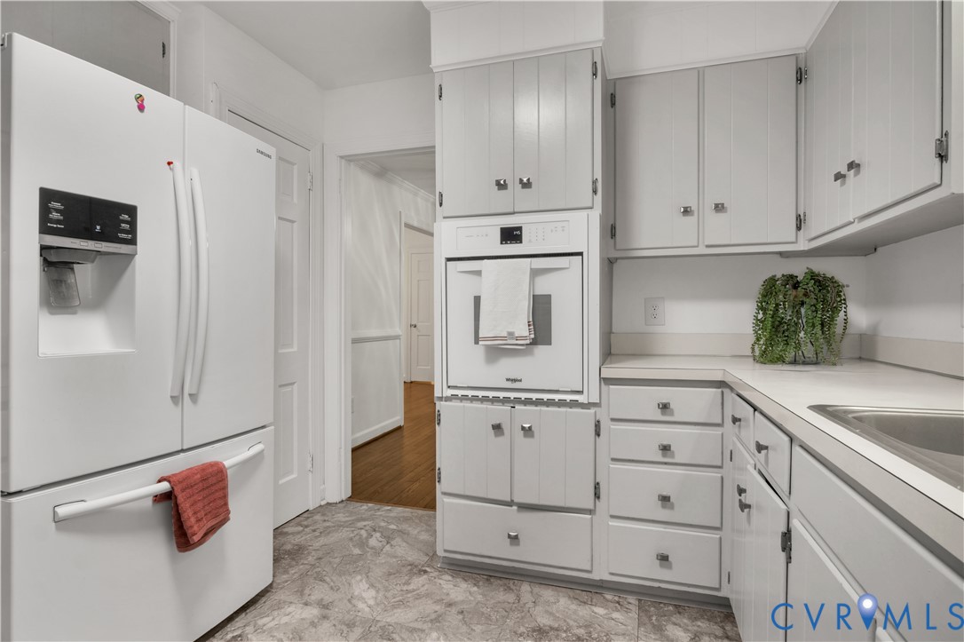 2 Coventry Road, White Oaks, Williamsburg, VA 23188