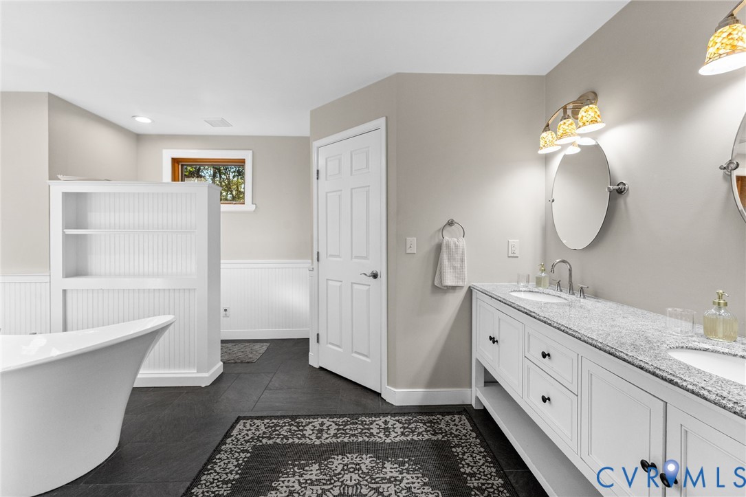 1052 Knights Landing, Knights Landing, Heathsville, VA 22473