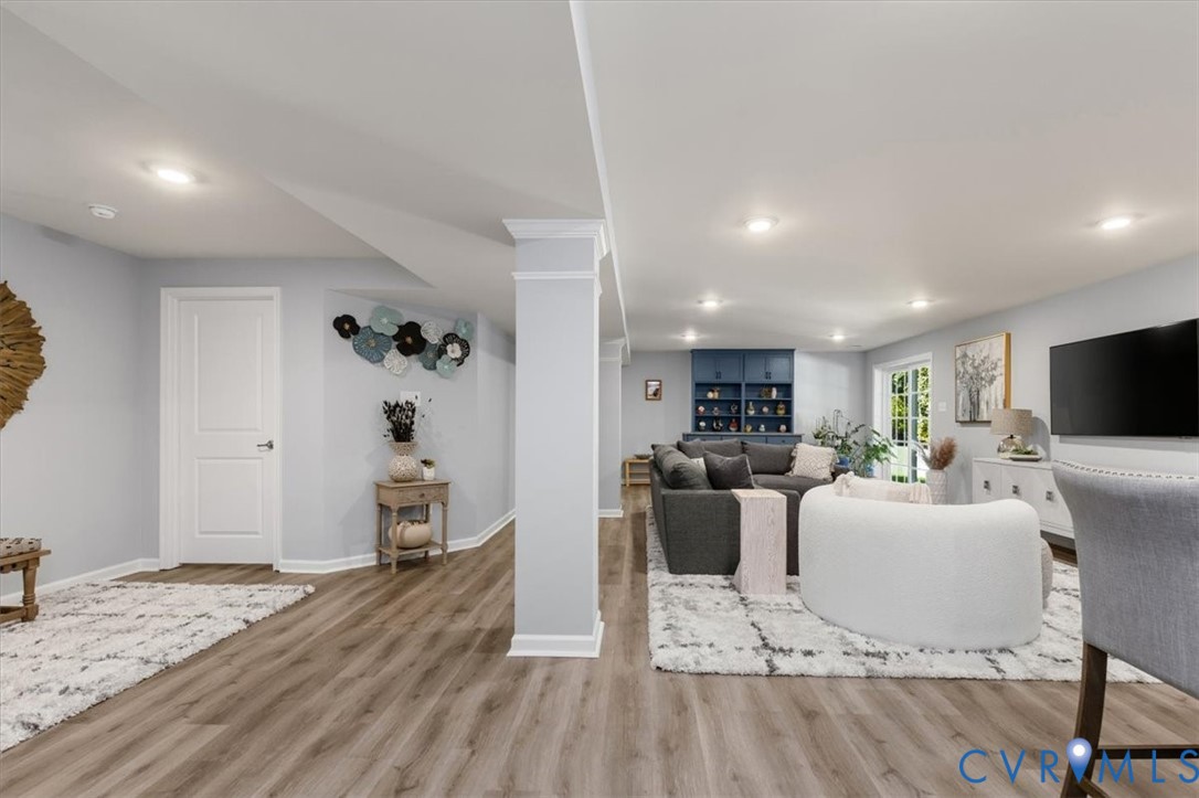 Finished basement, recessed lighting, Open Concept, new high end LVP