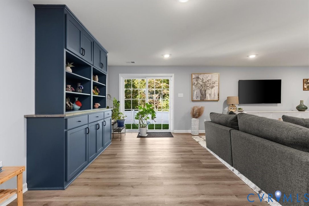 Custom Built in shelving