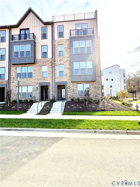 423 Aura Avenue, Midlothian, VA 23113