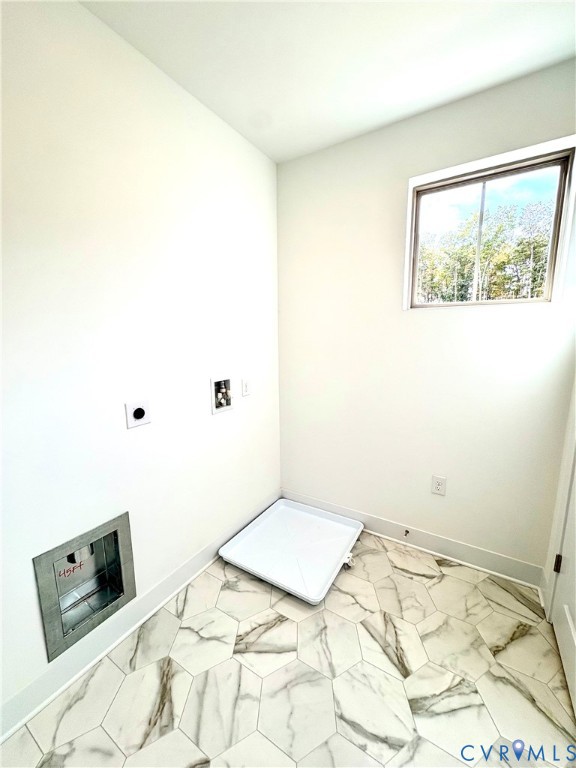 423 Aura Avenue, Midlothian, VA 23113