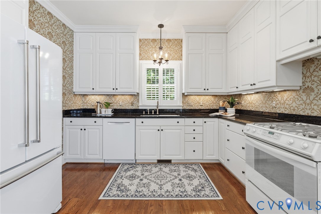 4016 Tottenham Court, Windsor Place West, Henrico, VA 23233