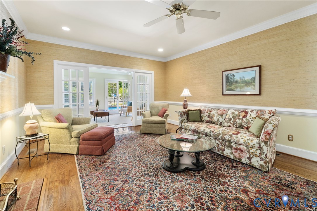 4016 Tottenham Court, Windsor Place West, Henrico, VA 23233