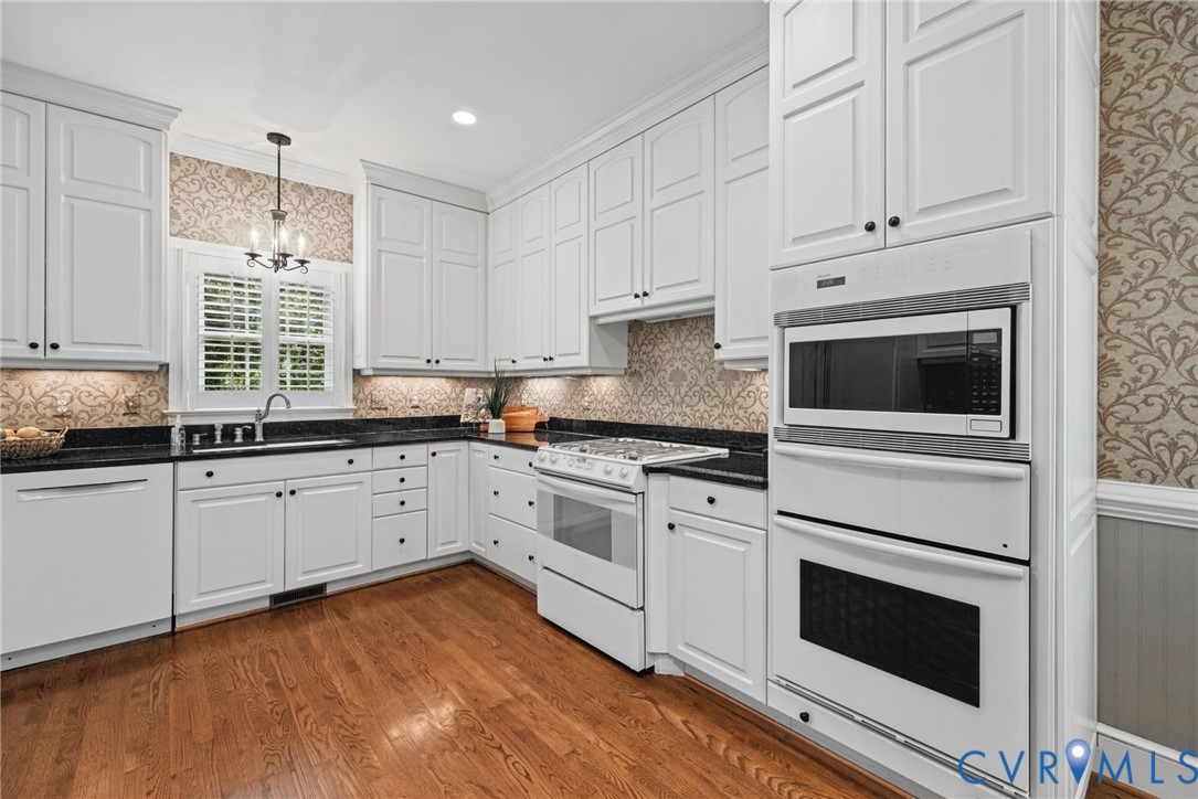 4016 Tottenham Court, Windsor Place West, Henrico, VA 23233