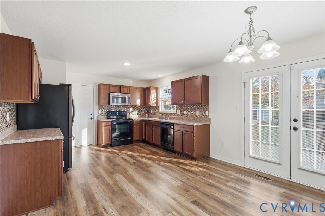 4023 Evelake Road, North Chesterfield, VA 23237