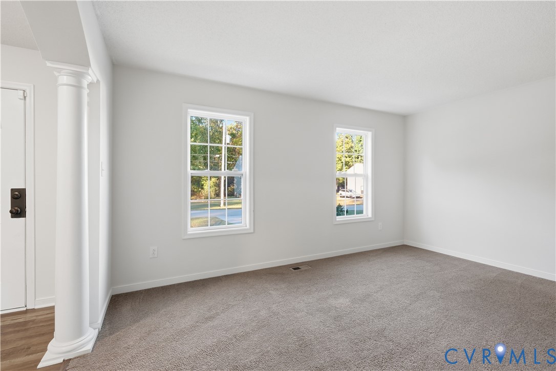 4023 Evelake Road, North Chesterfield, VA 23237