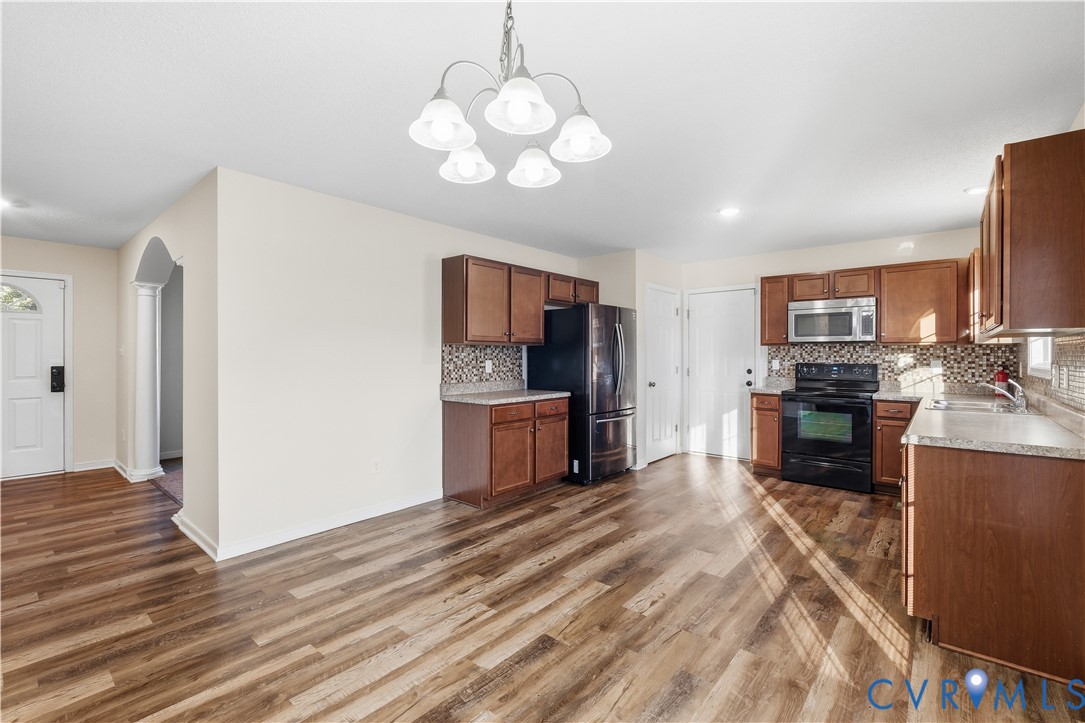 4023 Evelake Road, North Chesterfield, VA 23237