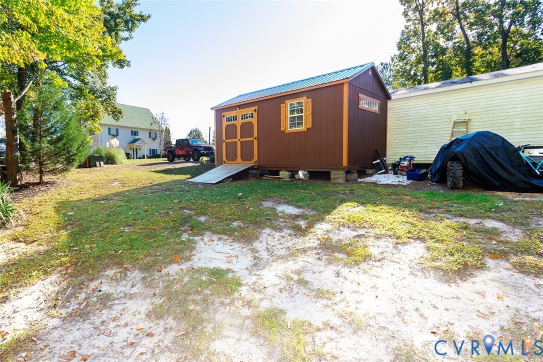 489 James River Overview, Guilford Heights, Spring Grove, VA 23881