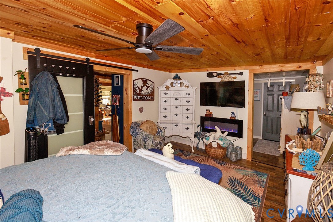489 James River Overview, Guilford Heights, Spring Grove, VA 23881
