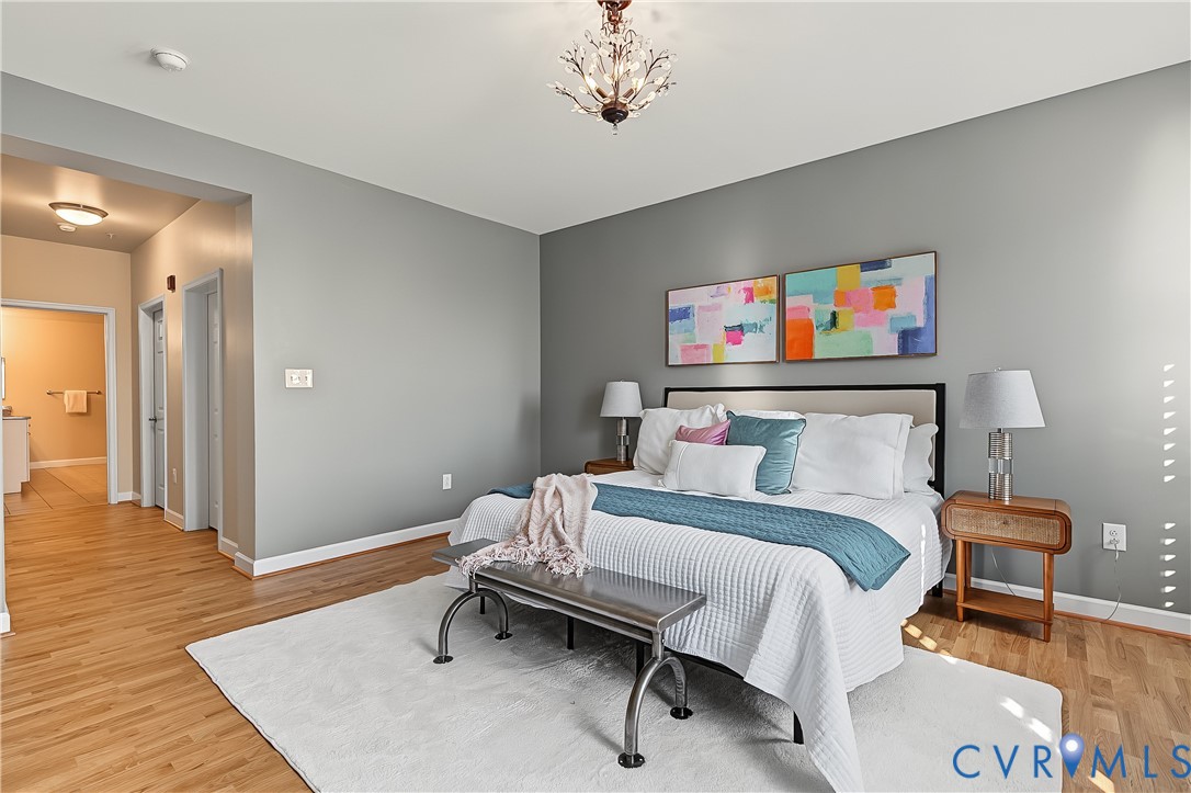 4820 Old Main Street, #612, Rocketts, Henrico, VA 23231