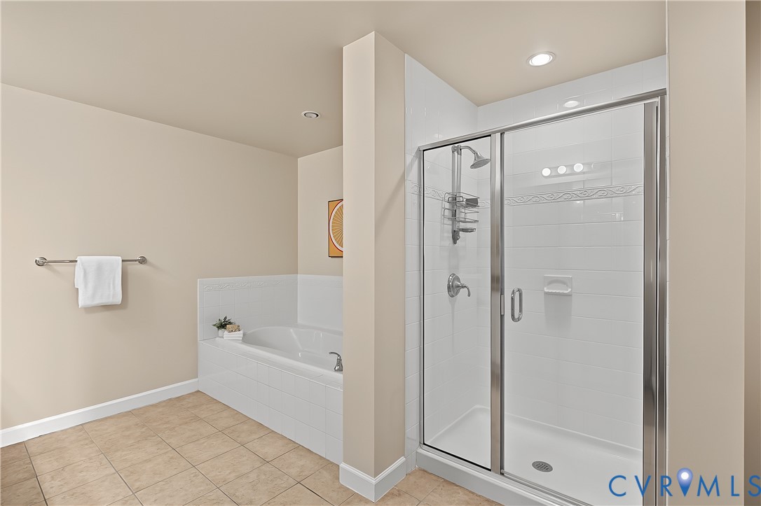 4820 Old Main Street, #612, Rocketts, Henrico, VA 23231