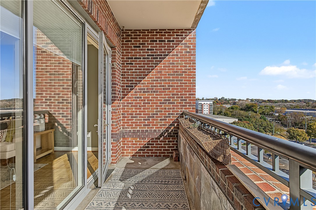 4820 Old Main Street, #612, Rocketts, Henrico, VA 23231