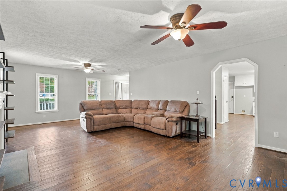 13833 Greyledge Place, Chester, VA 23836