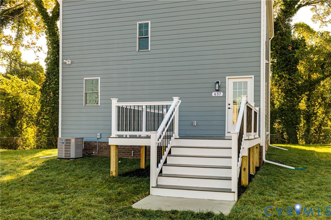 637 Ellens Haven Alley, Highland Grove, Richmond, VA 23222