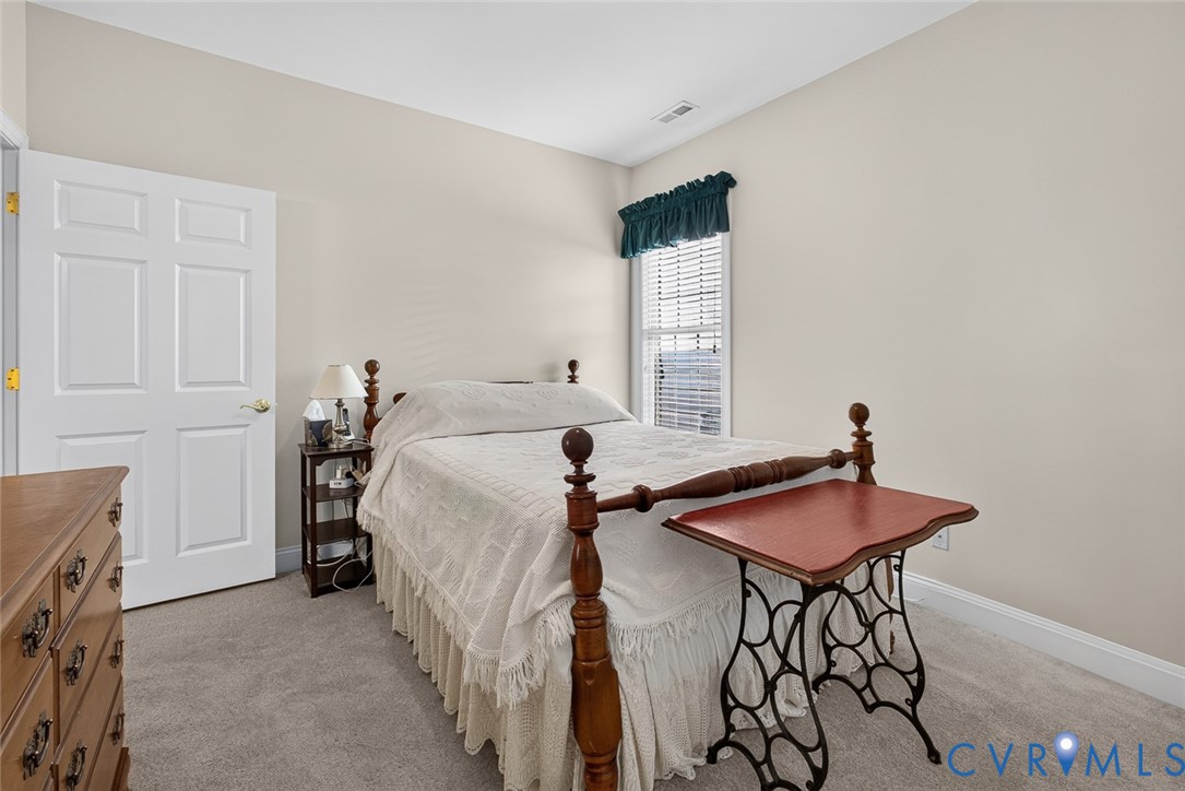 4401 Village Garden Circle, Chester, VA 23831