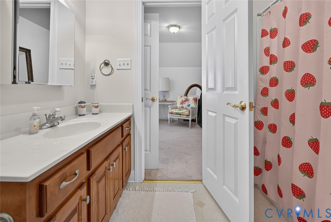 4401 Village Garden Circle, Chester, VA 23831