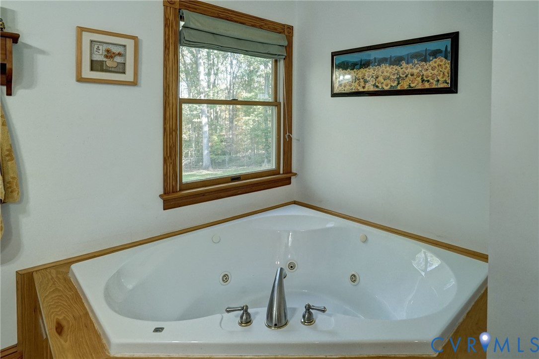 2180 Gum Drive, Smokey Hollow, Manakin Sabot, VA 23103