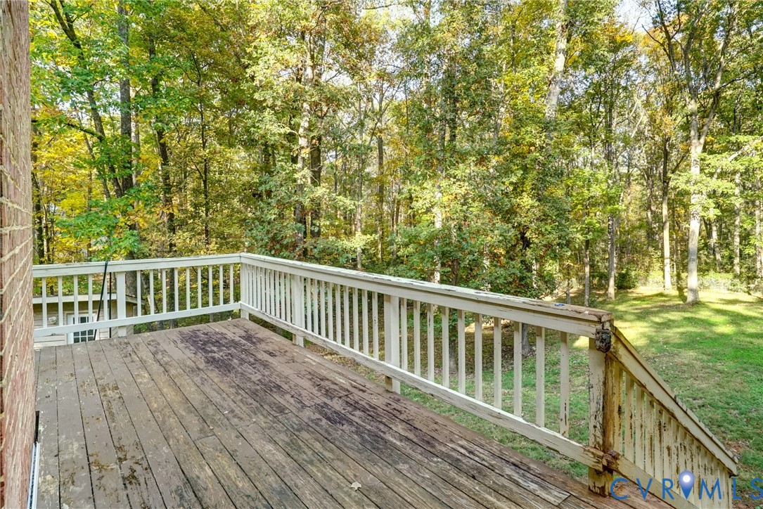 Large Rear Deck