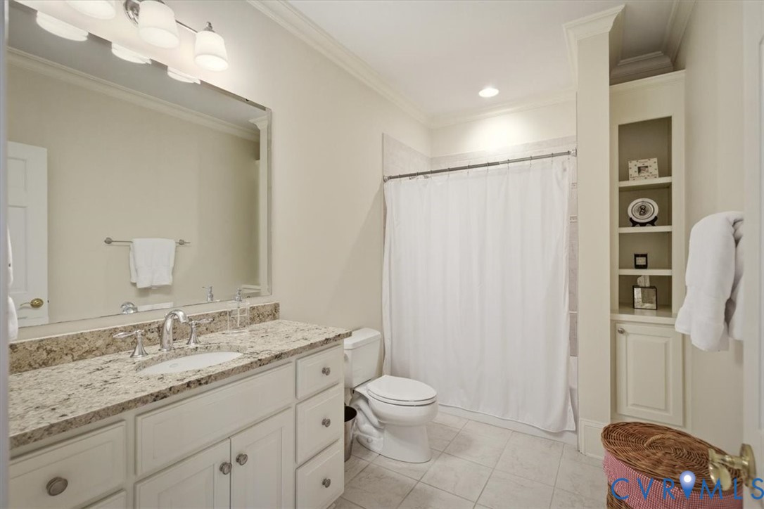 6 Country Squire Lane, Westham, Henrico, VA 23229