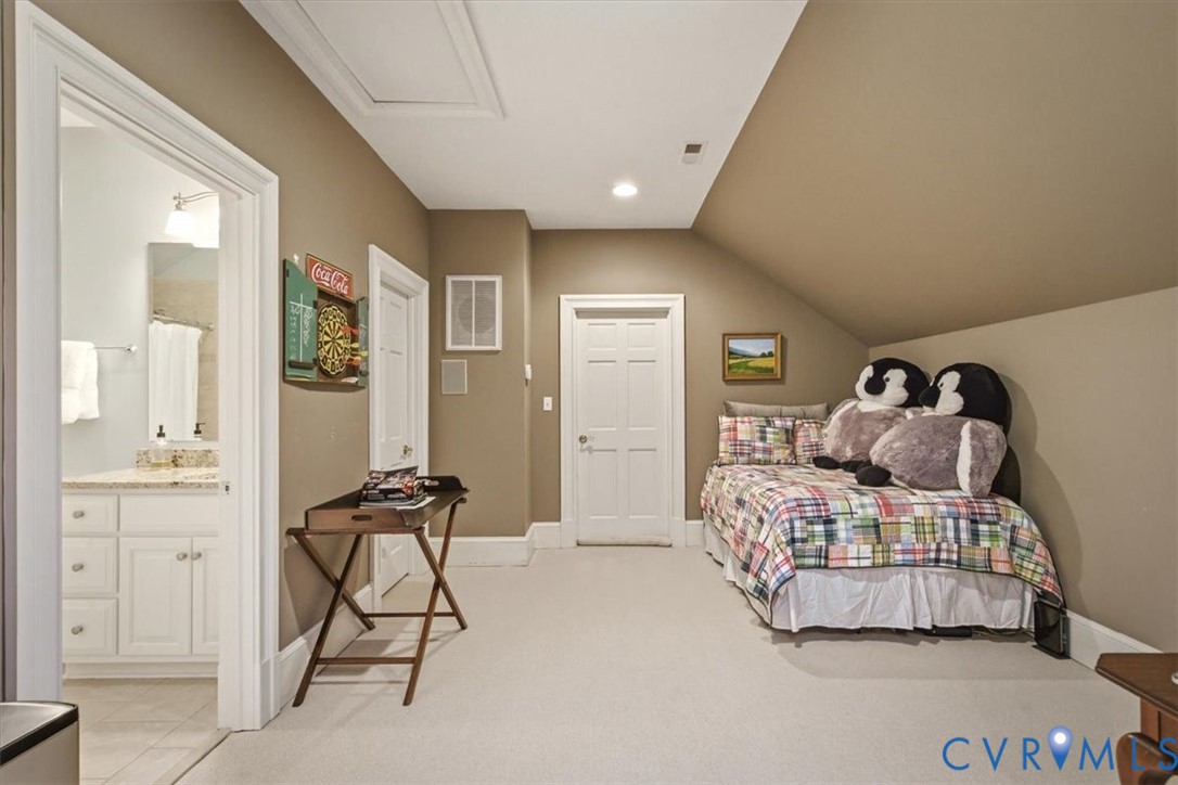 6 Country Squire Lane, Westham, Henrico, VA 23229