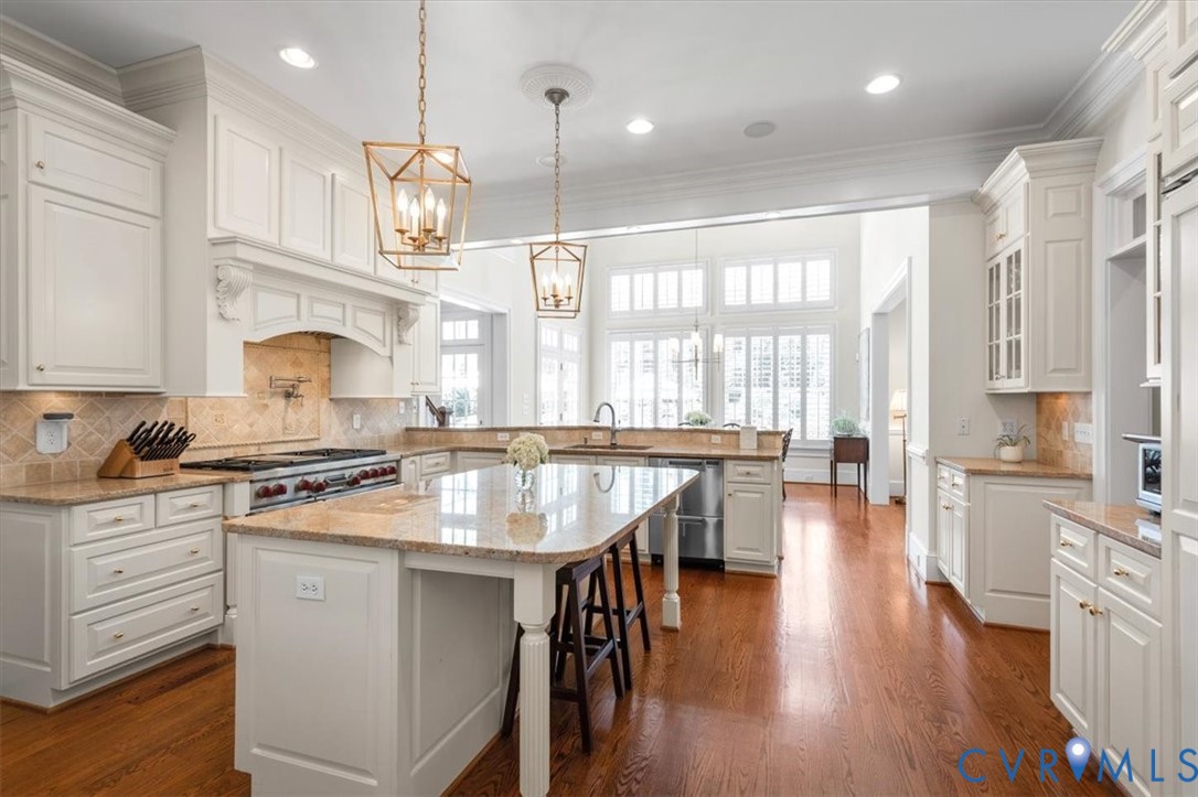 6 Country Squire Lane, Westham, Henrico, VA 23229