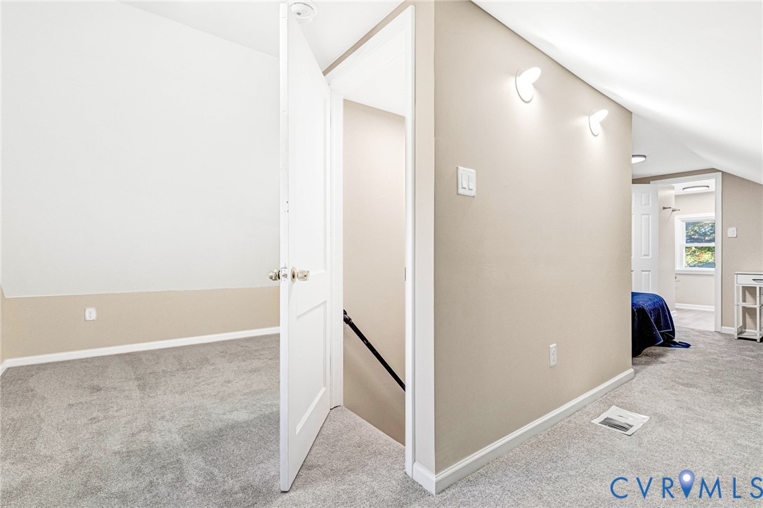 Second floor suite