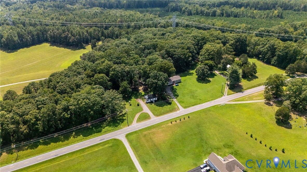 13321 W Patrick Henry Road, Doswell, VA 23047