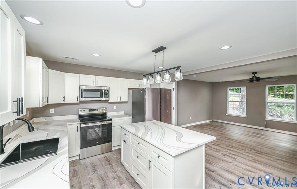 622 W Point Drive, Ruther Glen, VA 22546