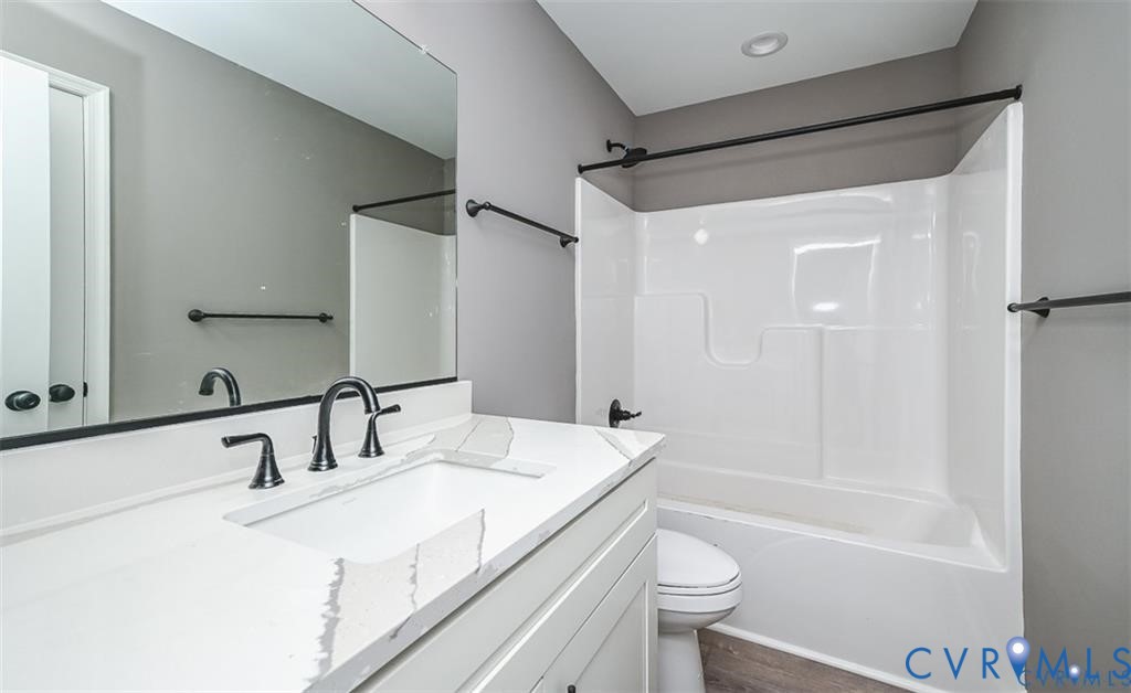 622 W Point Drive, Ruther Glen, VA 22546