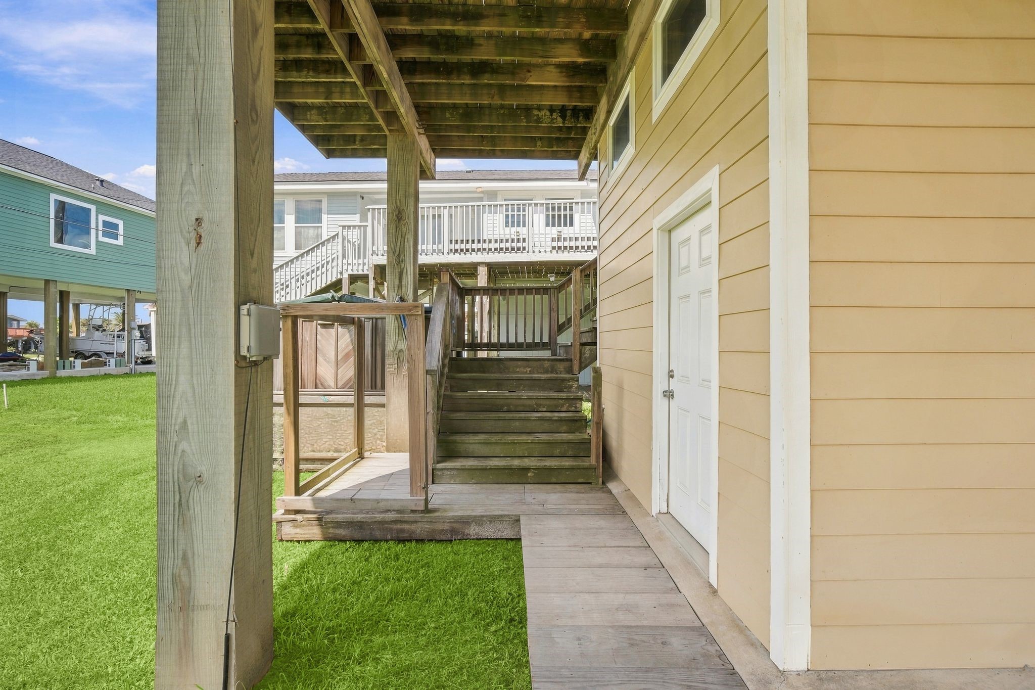 4214 Vista Road, Galveston, TX 77554