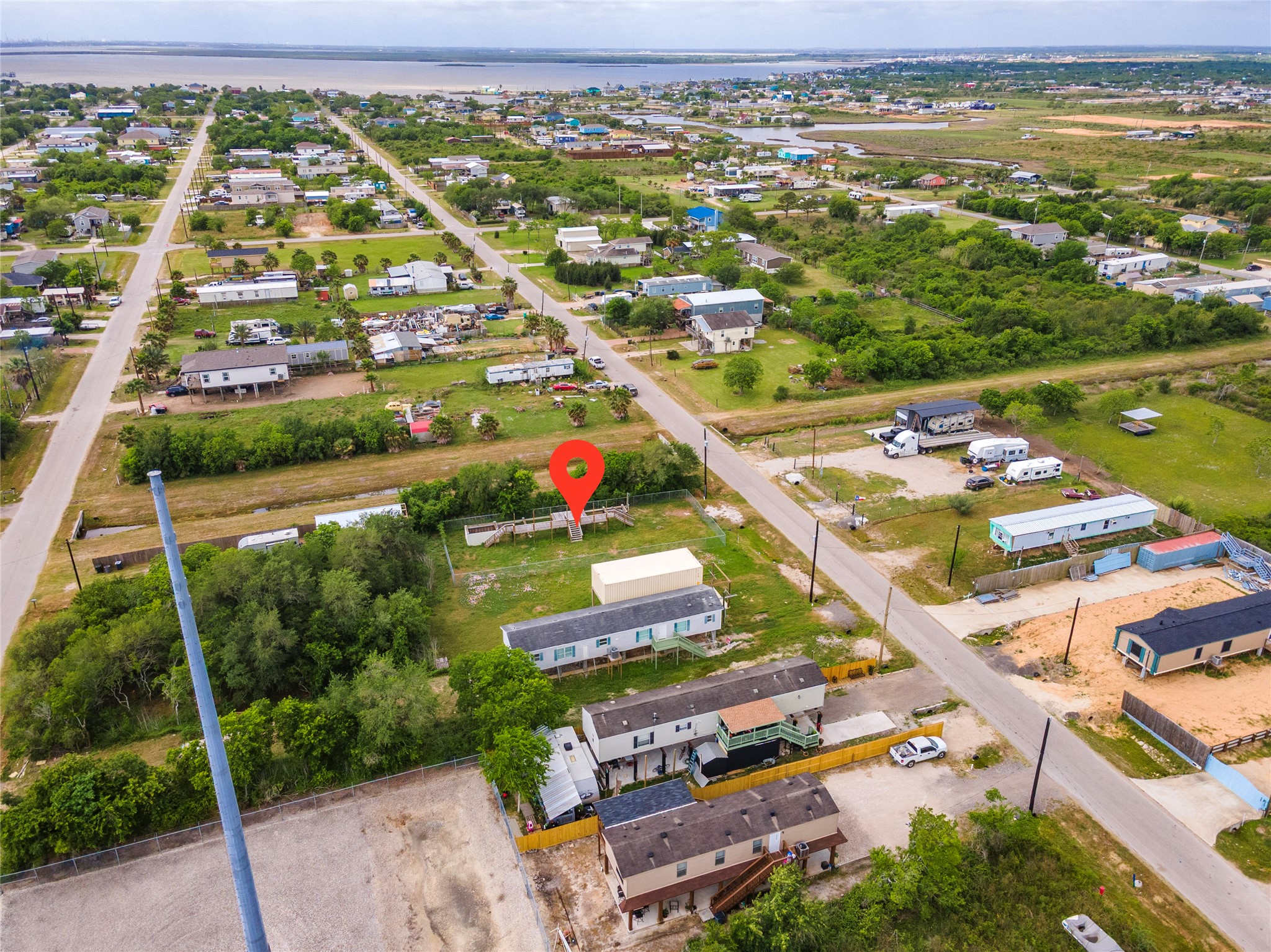 441-443 16th Street, San Leon, TX 77539 441-443 16th Street, San Leon, TX 77539