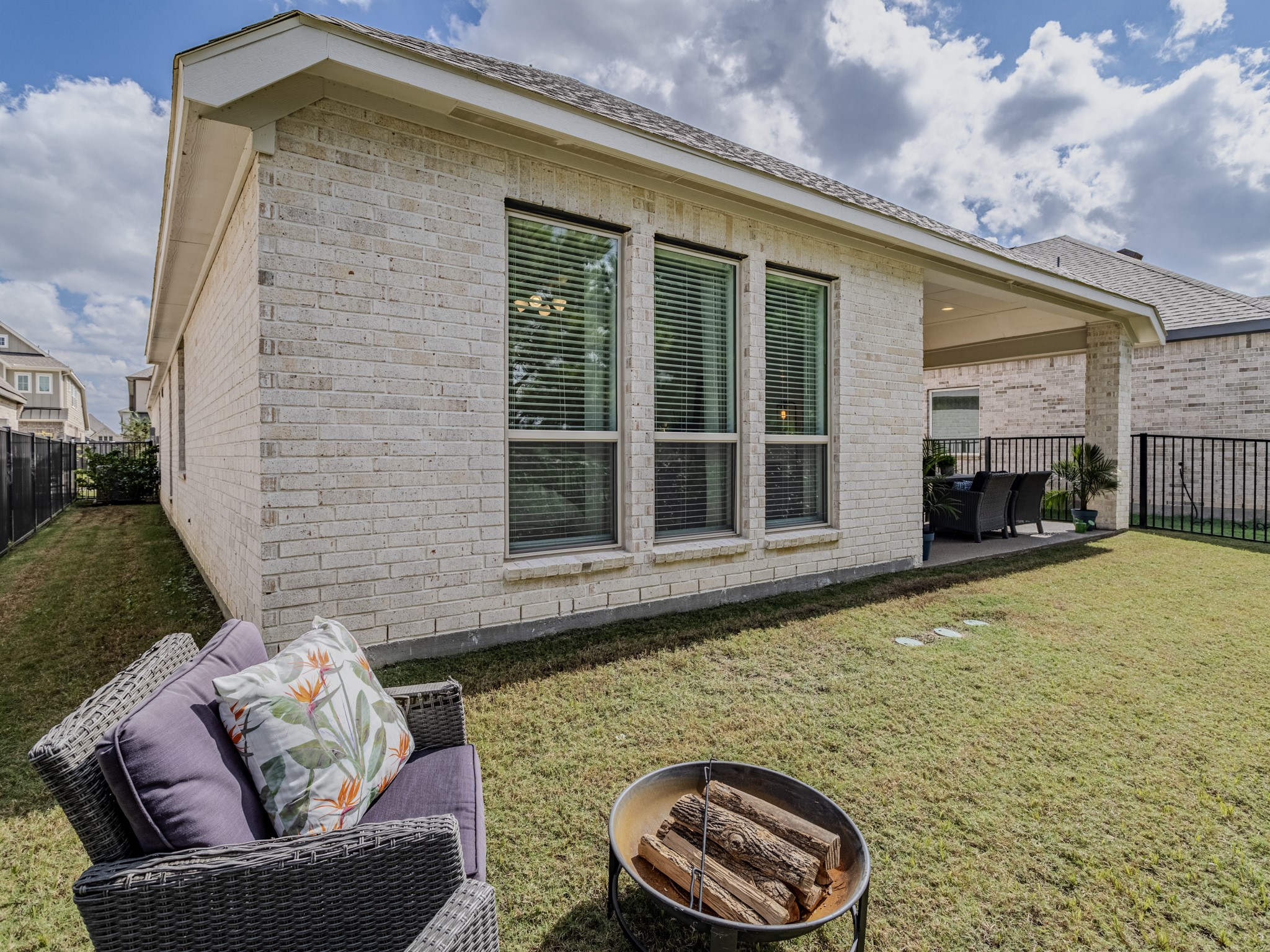 11115 Pale Tipped Way, Cypress, TX 77433