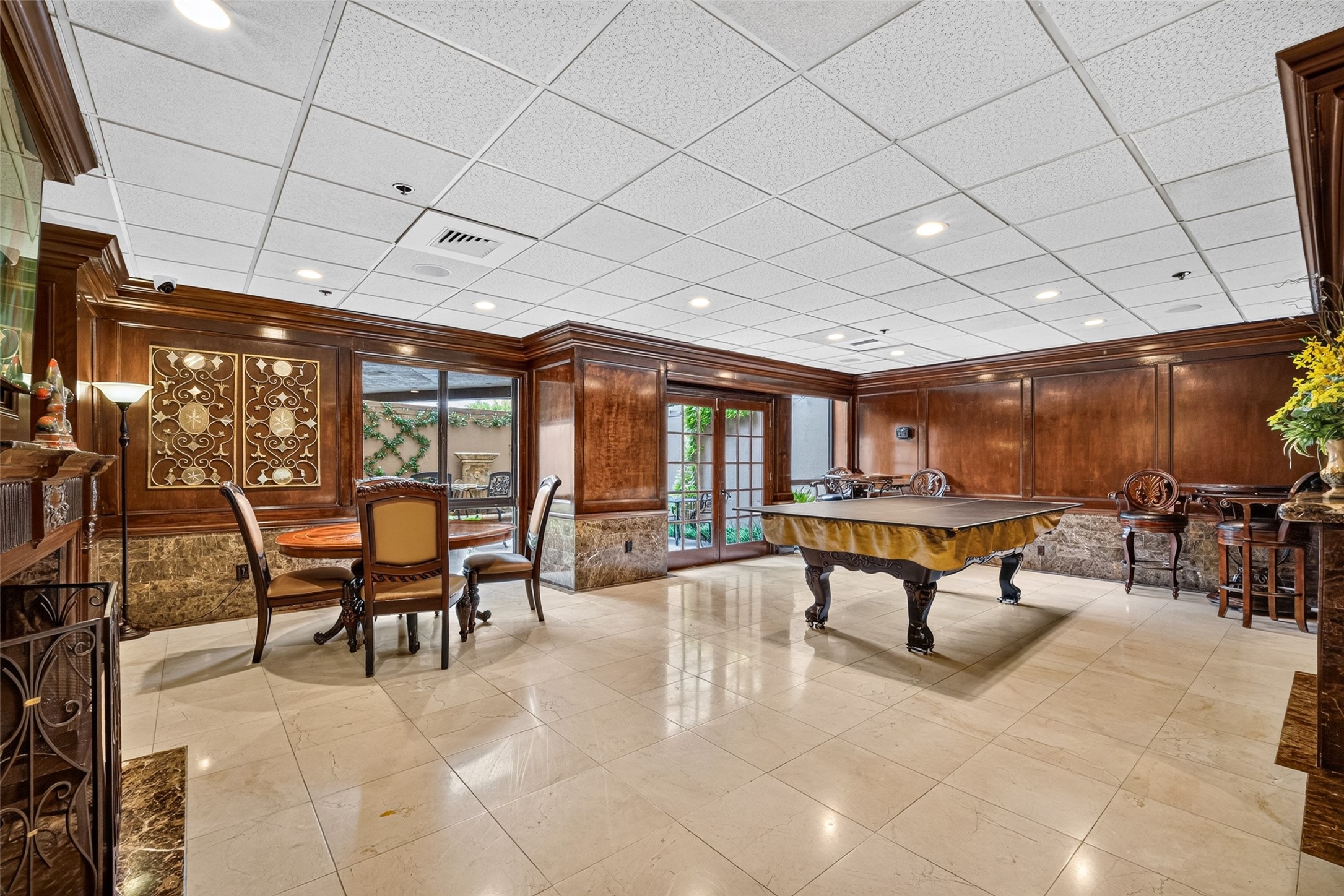 Party room located on the 1st floor