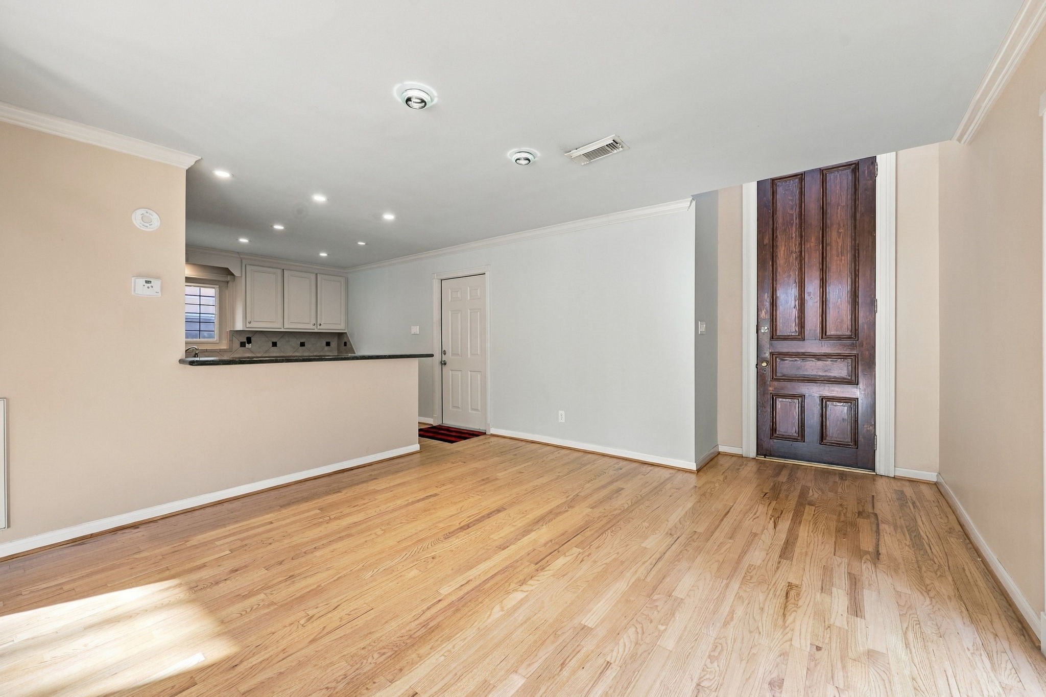 1st Floor: Dining Room.