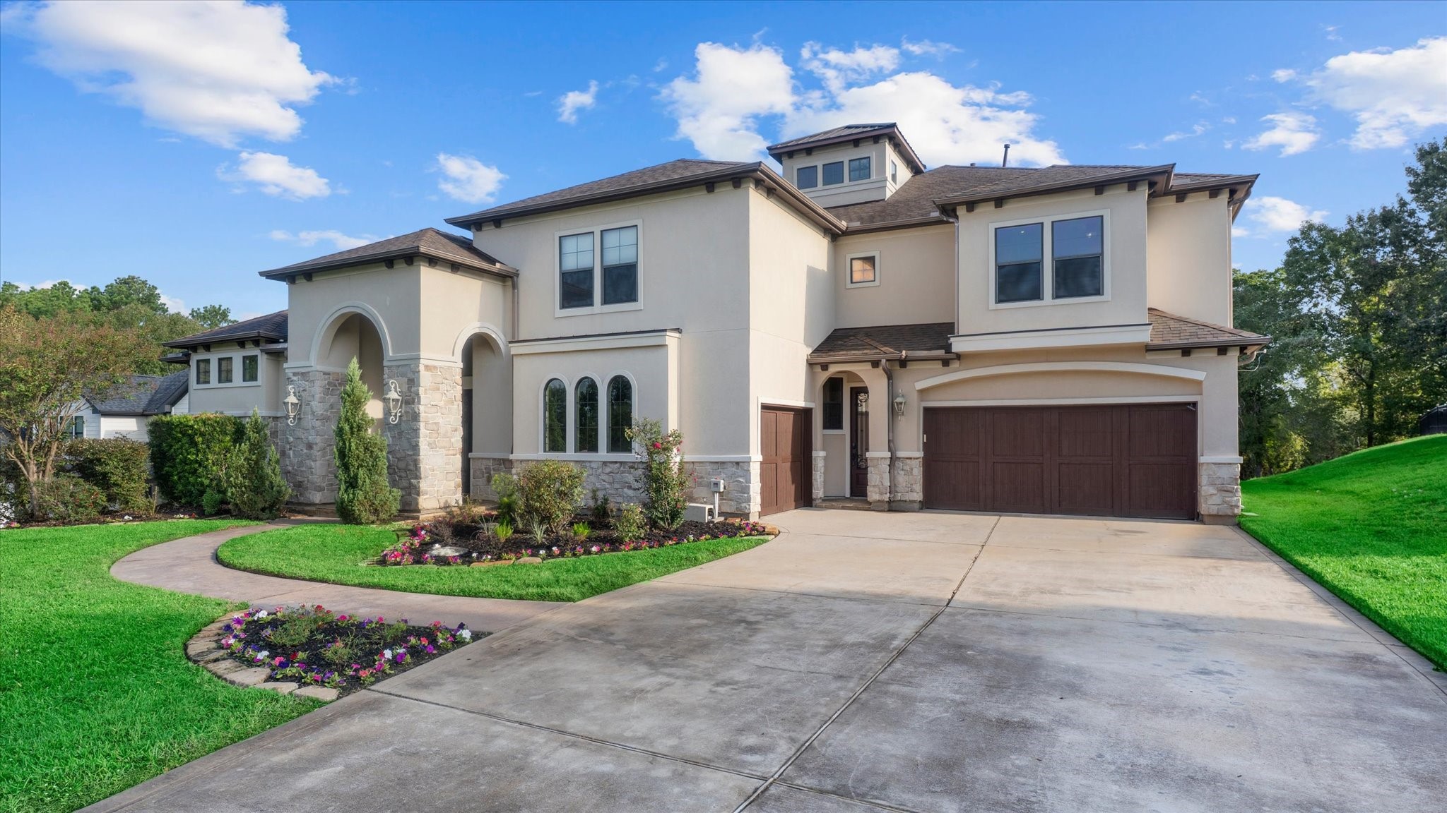 19182 Grandview Point, Montgomery, TX 77356
