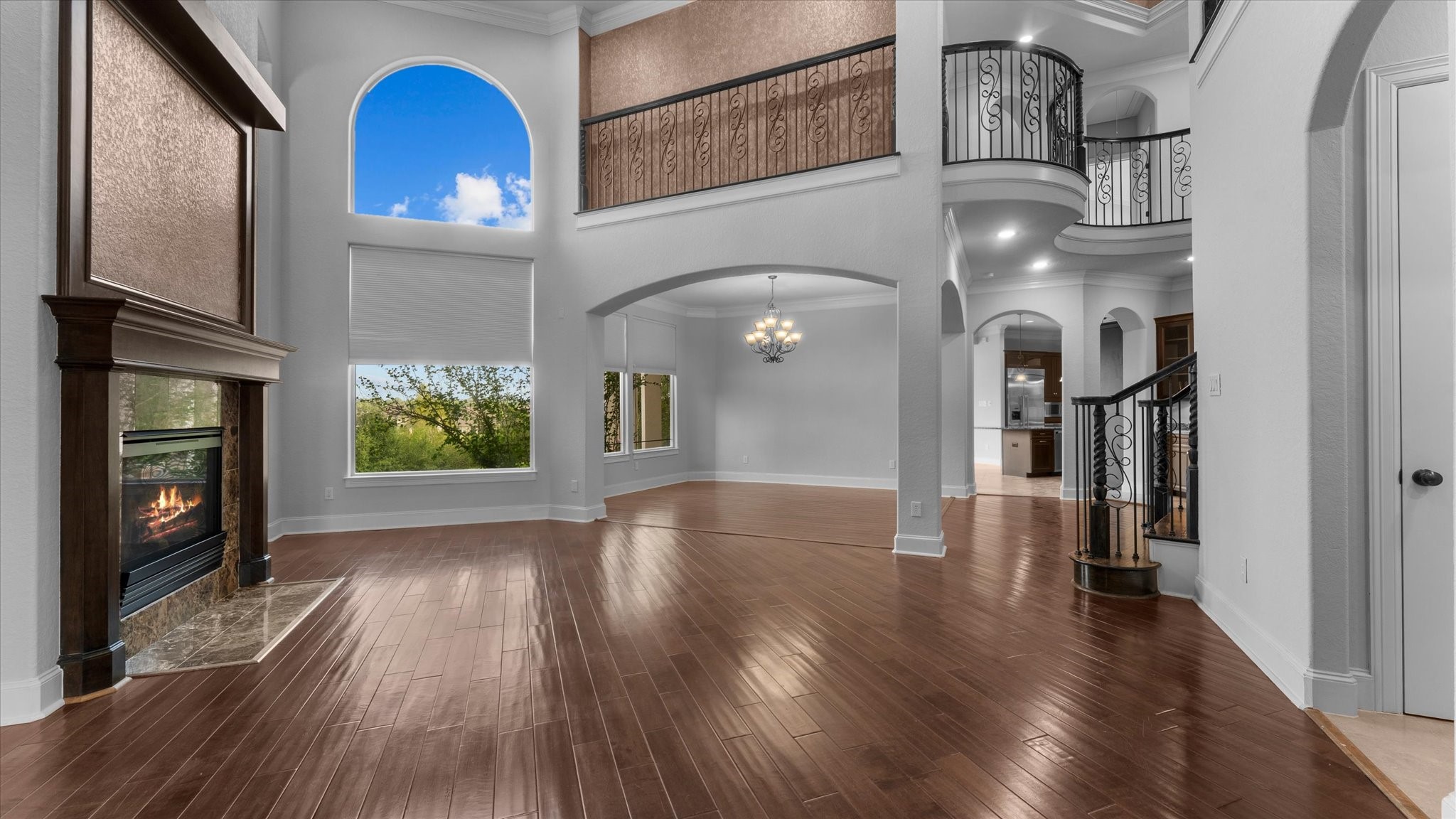 The living room is impressive with soaring ceilings. The living room is impressive with soaring ceilings.