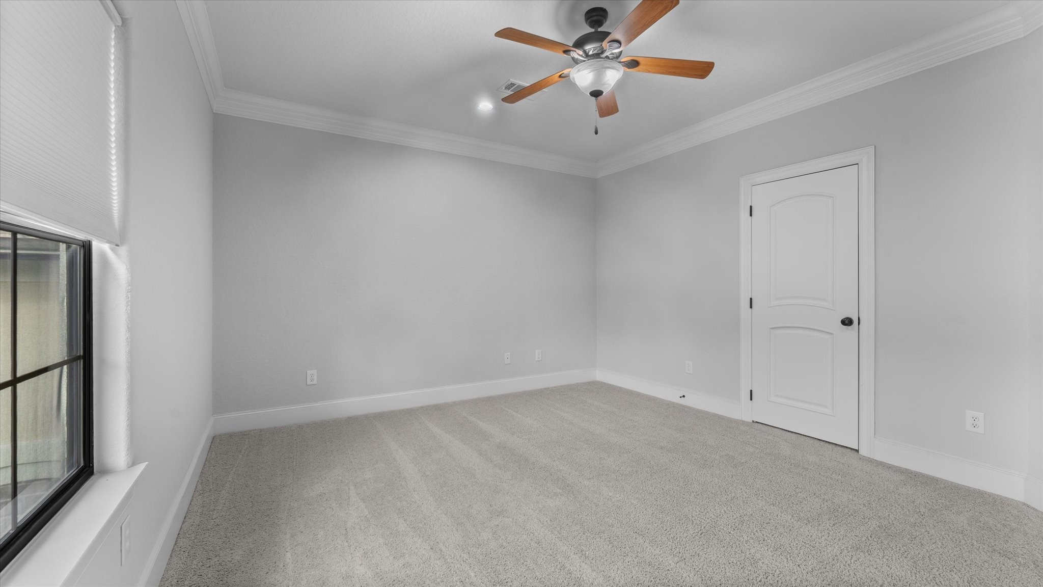 3rd bedroom upstairs.  It has its own en-suite bathroom.